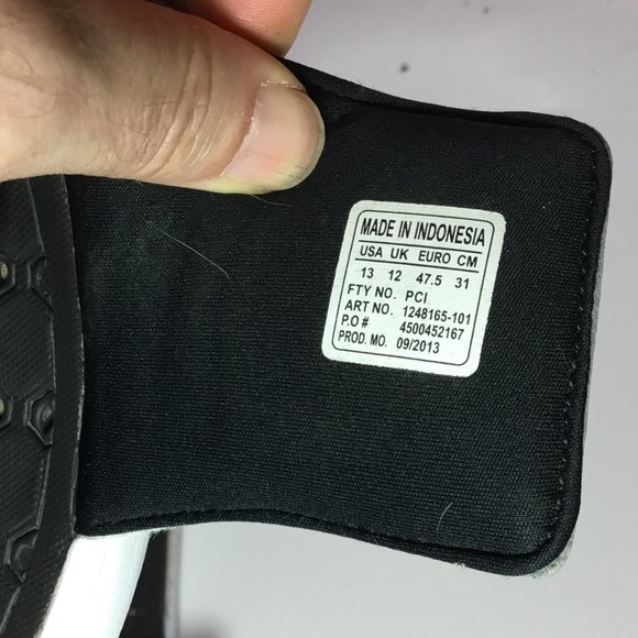 Under Armour Men's Ignite Slides Size 13 White GUC - Picture 8 of 9